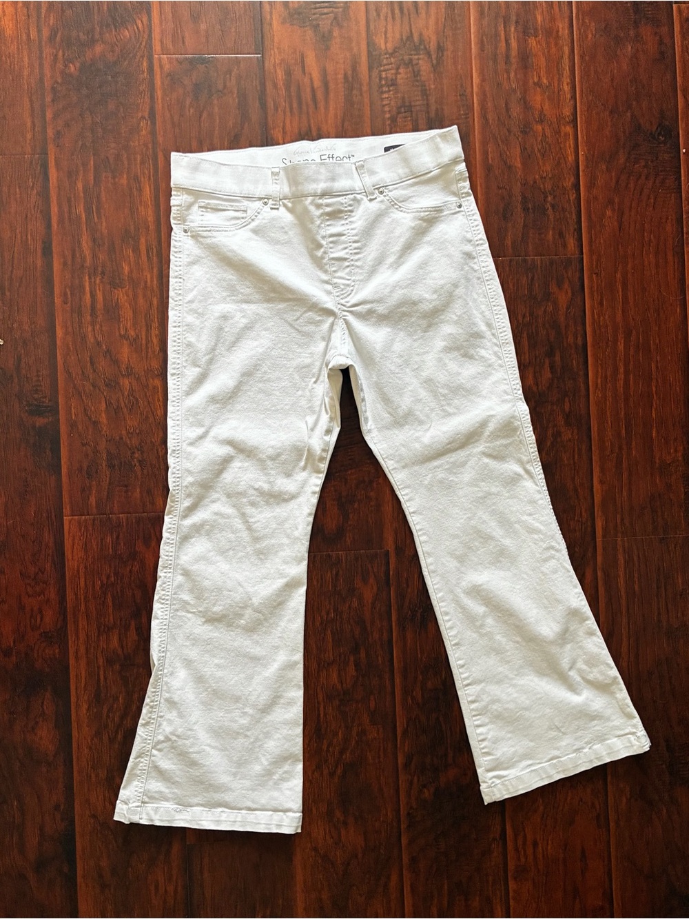 White, Gloria Vanderbilt Shape effect High-rise flare jeans